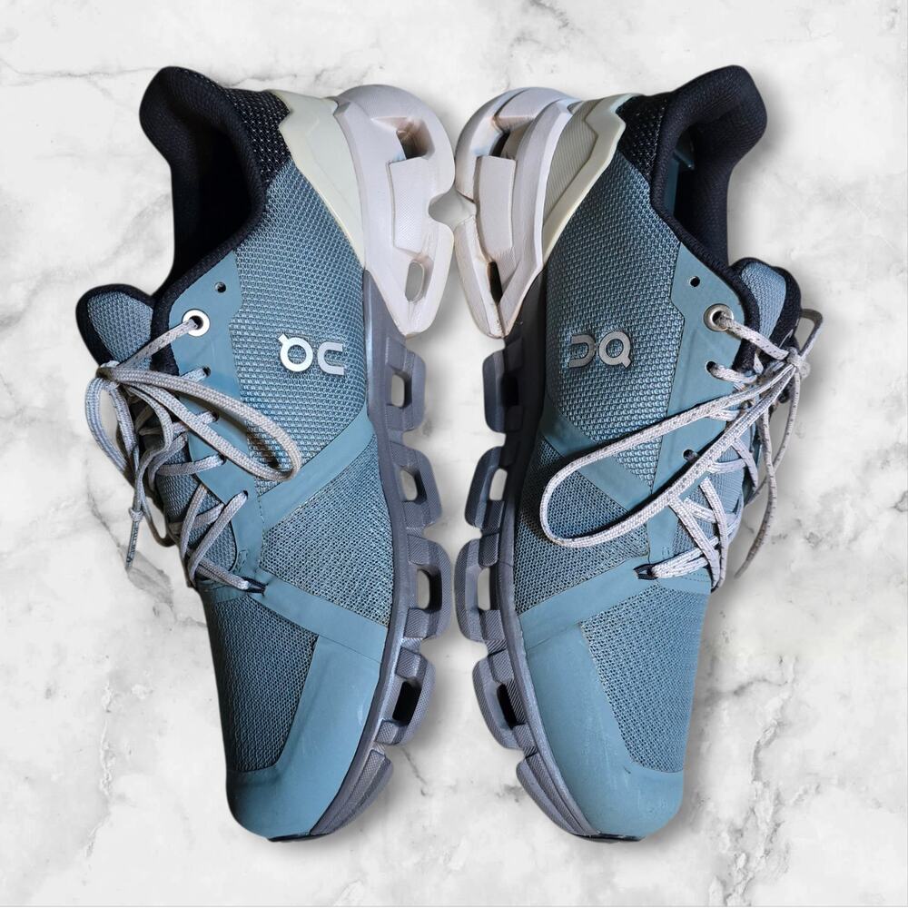 On Cloud Women's Cloudflyer Waterproof Running Sh… - image 2